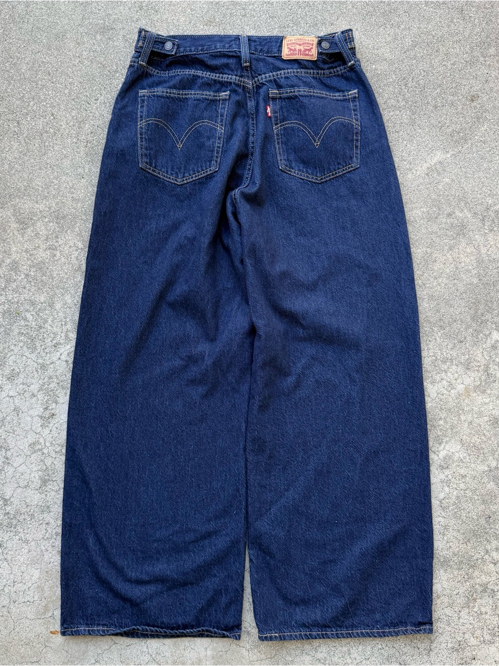Levi's Cinch Baggy High Rise Wide Leg dark Wash Jeans Sz 32 Adjustable Waist